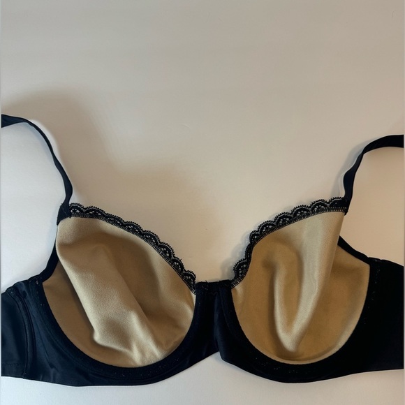 SOMA Black Lace Enticing Lift Full Coverage 36B Bra - Picture 7 of 8